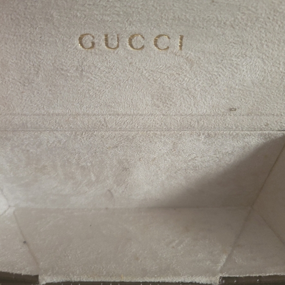 Gucci Olive Green Sunglasses - Picture 7 of 8